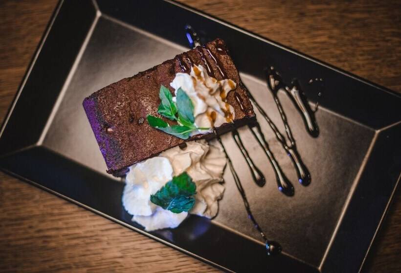 膳宿费 Restart House