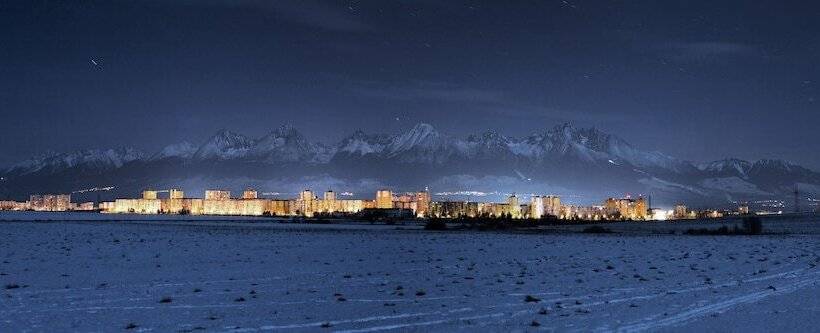 膳宿费 Restart House