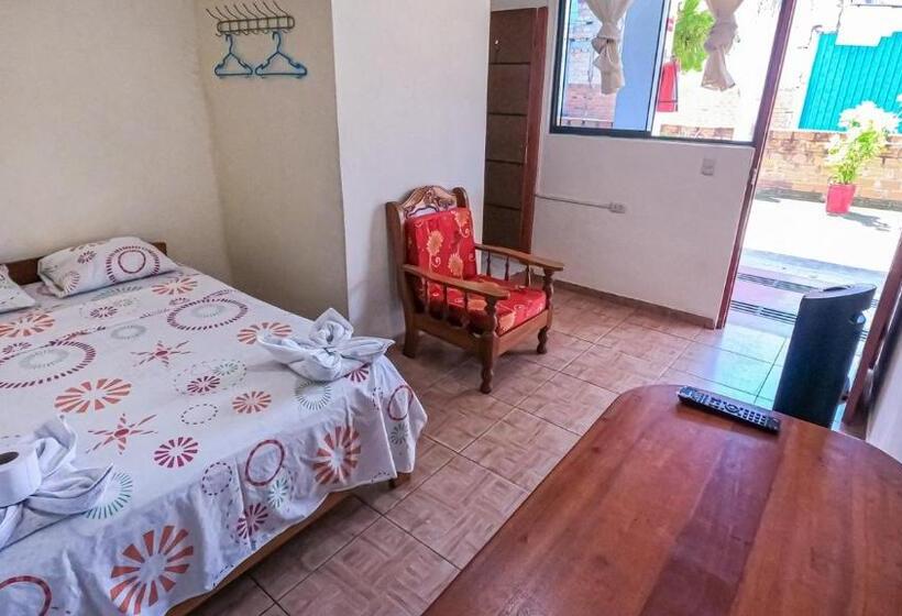 بنسيون Shoffi S House Backpackers