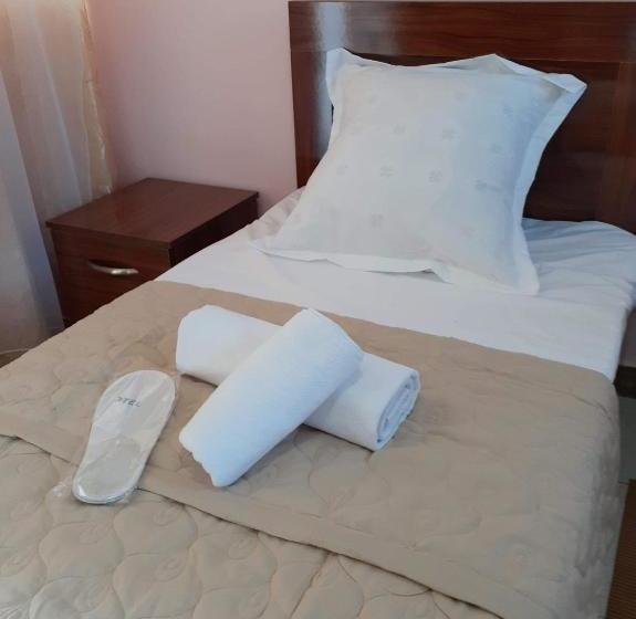 پانسیون Guest House Libu Zugdidi