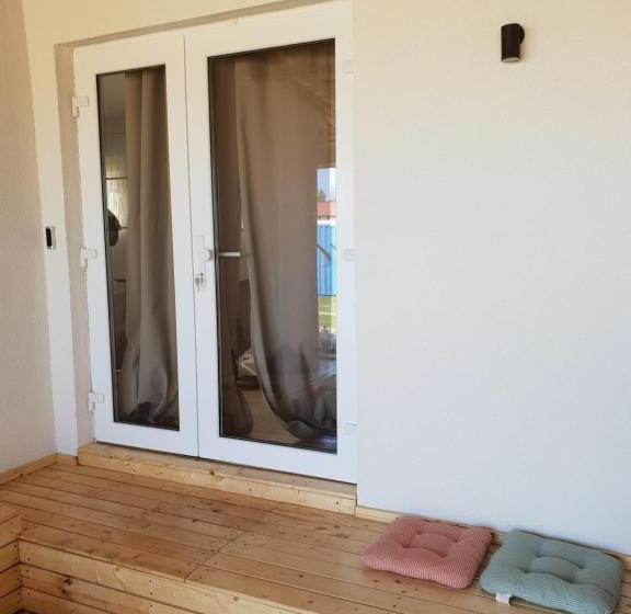 민박 The Pines   Experiment Favelas