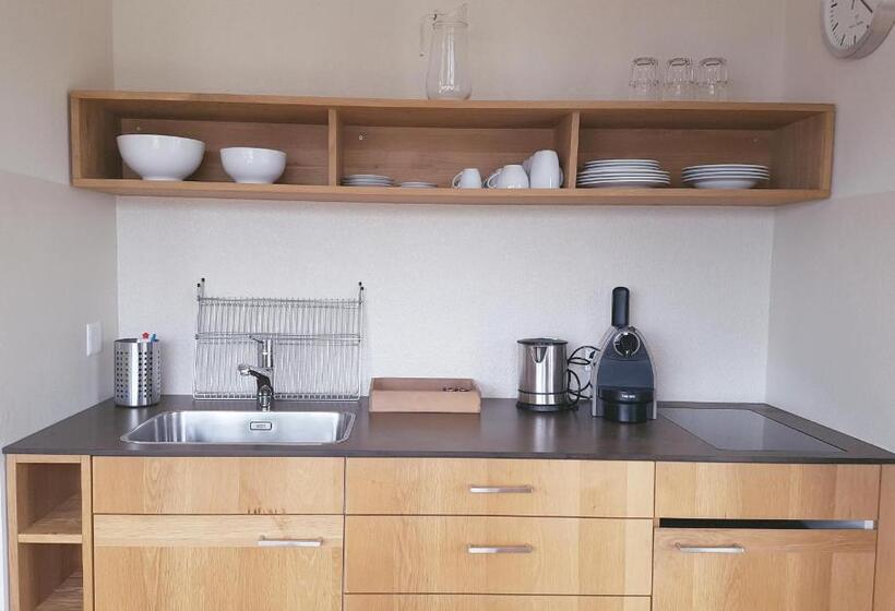 Easy Living Buholz Hoch 12