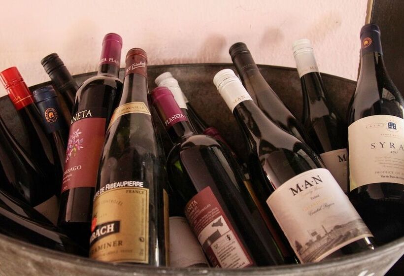 ホテル Chequers Inn