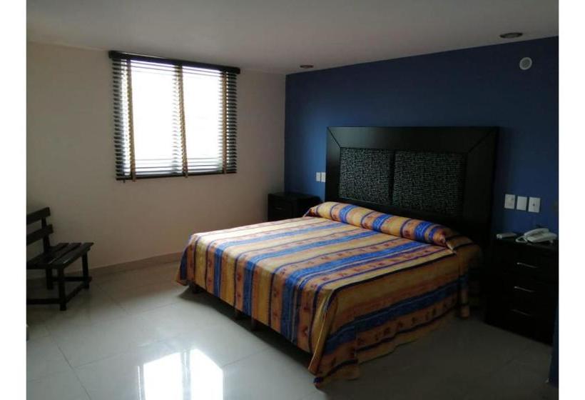 ホテル Capital O Plaza Delta