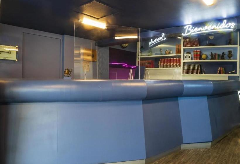 ホテル Capital O Plaza Delta