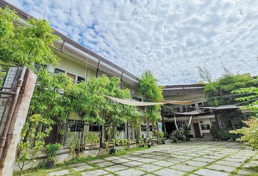 בית מלון כפרי Reddoorz Near Kcc Mall Gensan