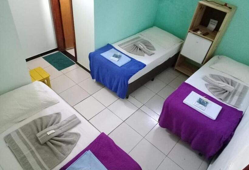 פנסיון Pousada Adorno