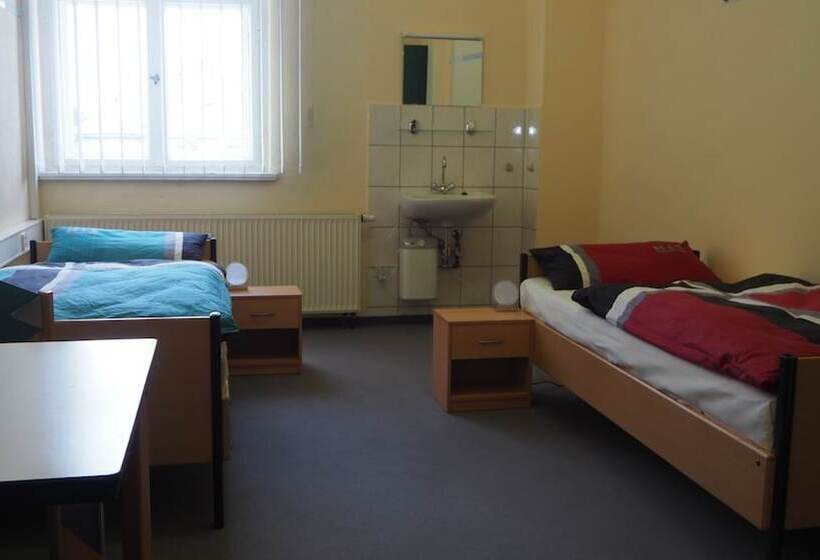 Hostel Jo Si