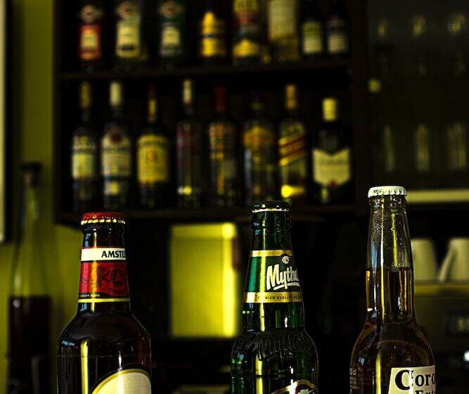 호텔 Anthena Studios