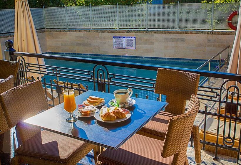 호텔 Anthena Studios