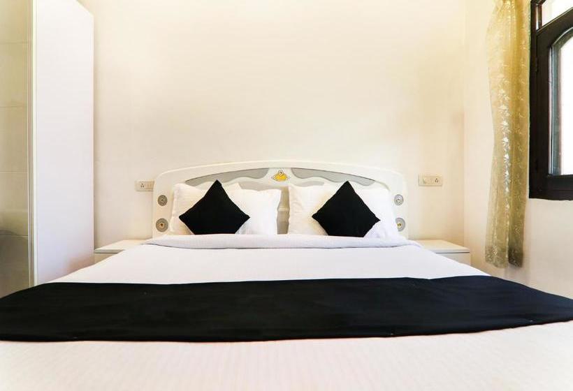 Capital O 44536 Hotel Pc Palace