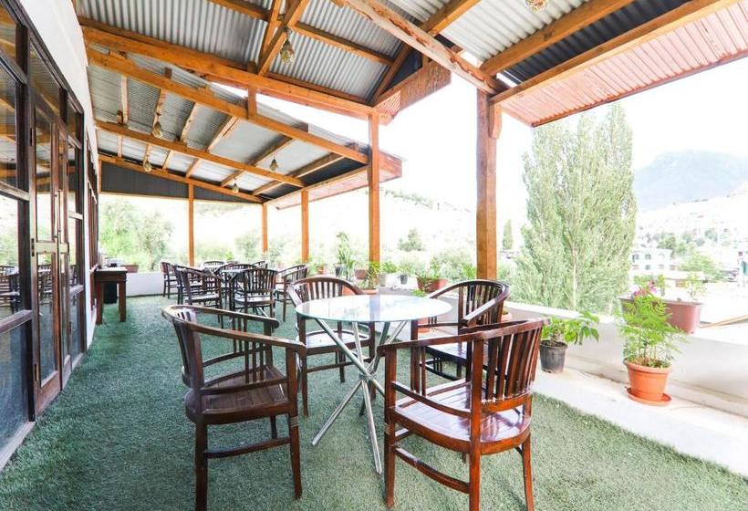 Capital O 44536 Hotel Pc Palace