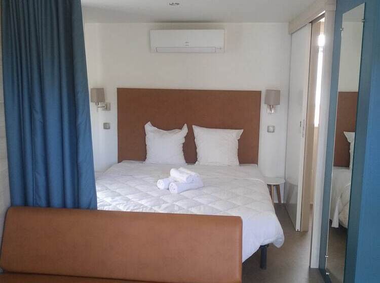 호텔 Domaine Des Voiles De Pierrefeu