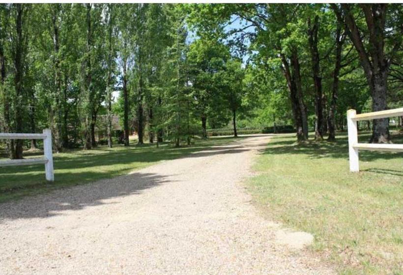 בית מלון כפרי La Rabouillere