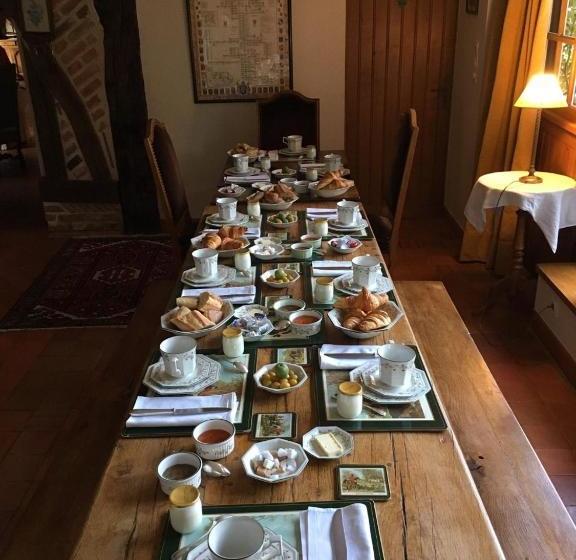 בית מלון כפרי La Rabouillere