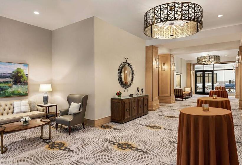 فندق The Harpeth Franklin Downtown, Curio Collection By Hilton