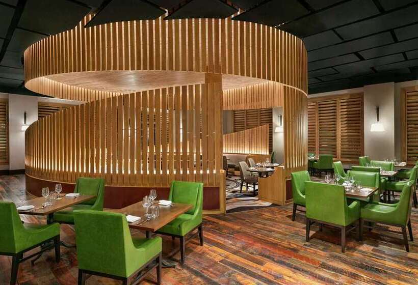 هتل The Harpeth Franklin Downtown, Curio Collection By Hilton