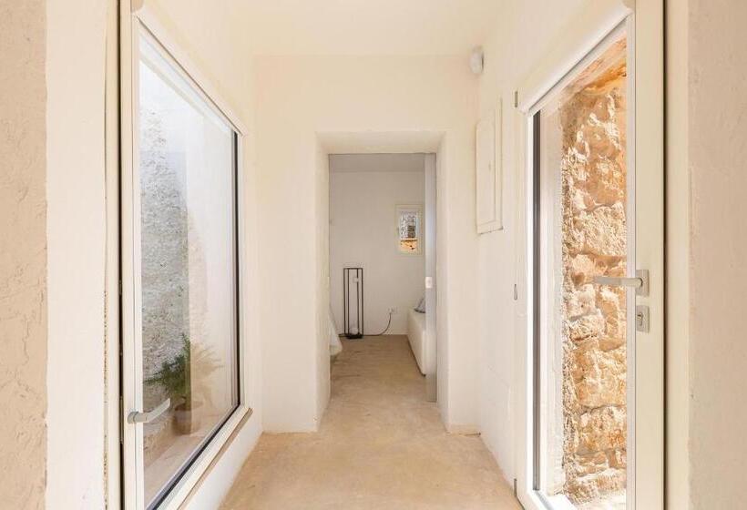 بنسيون Perla Saracena Hotel & Restaurant