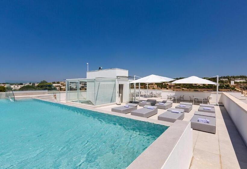 بنسيون Perla Saracena Hotel & Restaurant