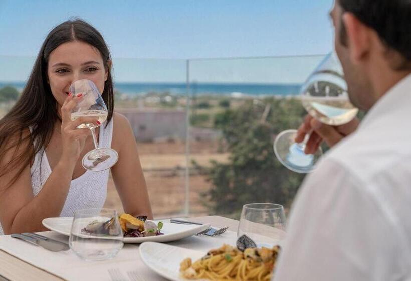 بنسيون Perla Saracena Hotel & Restaurant