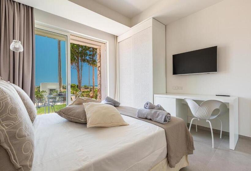 ペンション Perla Saracena Hotel & Restaurant