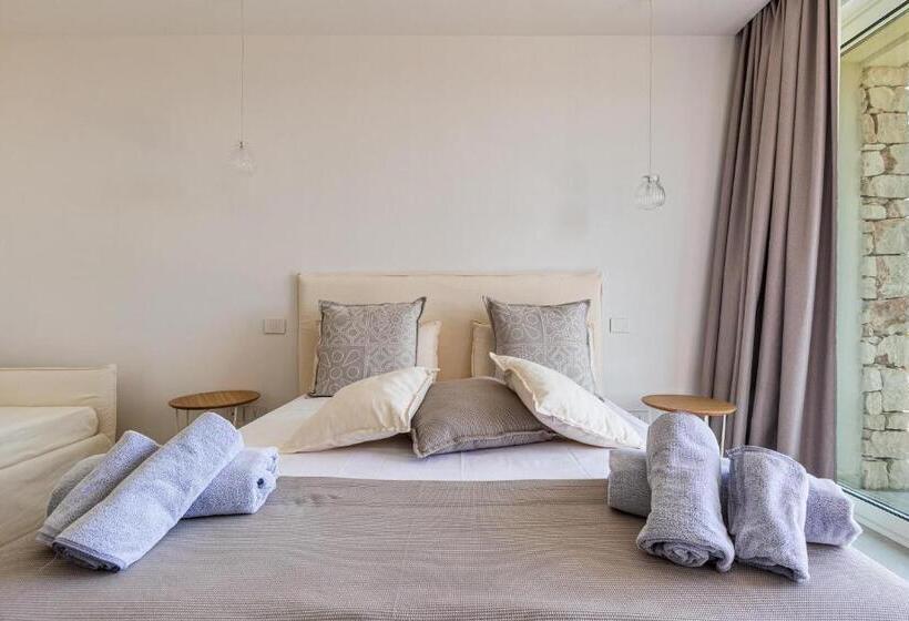 بنسيون Perla Saracena Hotel & Restaurant