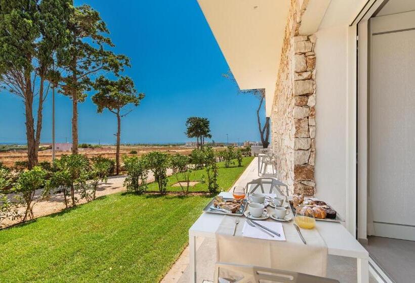 بنسيون Perla Saracena Hotel & Restaurant