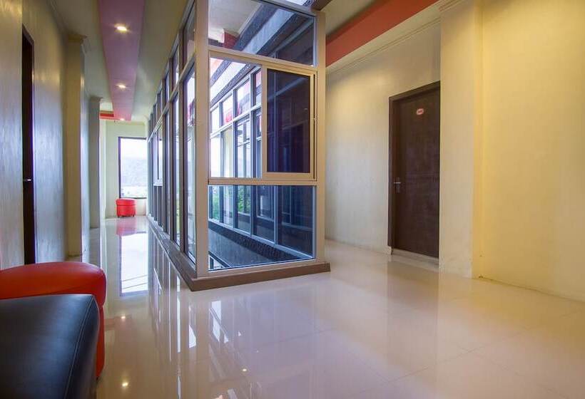 پانسیون Reddoorz Near Taman Kota Ternate