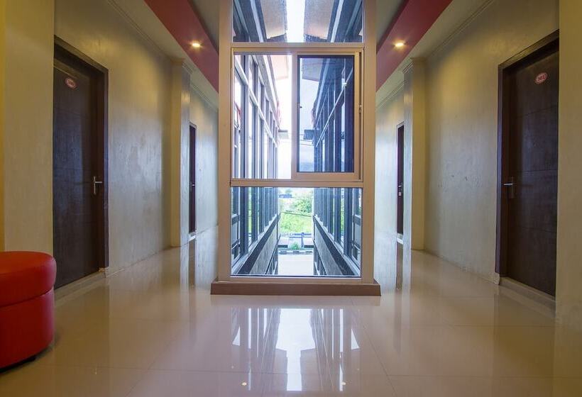 膳宿费 Reddoorz Near Taman Kota Ternate