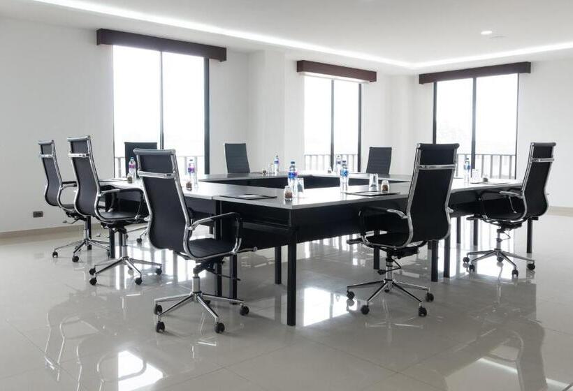 Reec Machala By Oro Verde Hotels