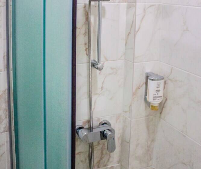 הוסטל Spa Hotel Zolote Runo, Boryspil