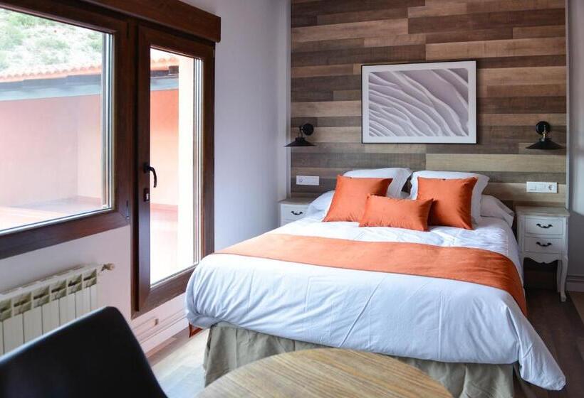 مبيت وإفطار La Casita De El Cuervo