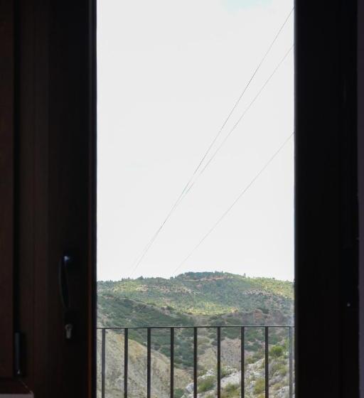 住宿加早餐  La Casita De El Cuervo