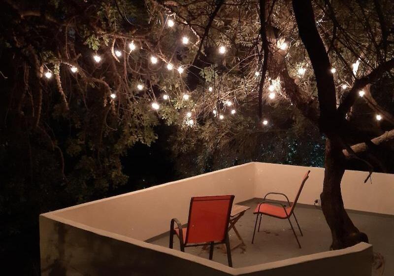 ベッドアンドブレックファースト Villa Nestor