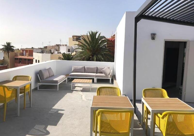 ベッドアンドブレックファースト Villa Nestor