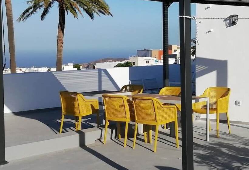 ベッドアンドブレックファースト Villa Nestor