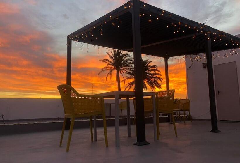 ベッドアンドブレックファースト Villa Nestor