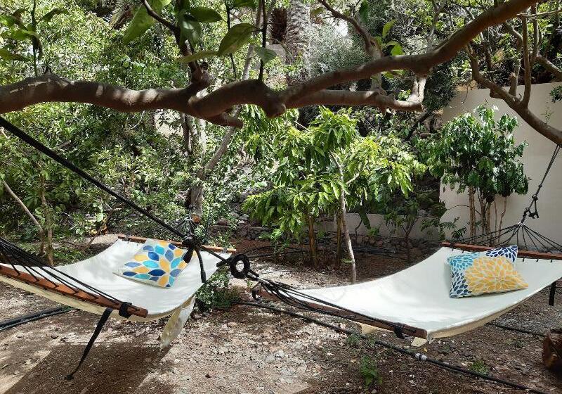 ベッドアンドブレックファースト Villa Nestor