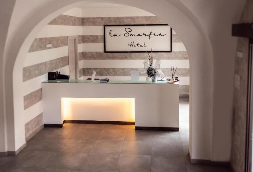 Отель La Smorfia