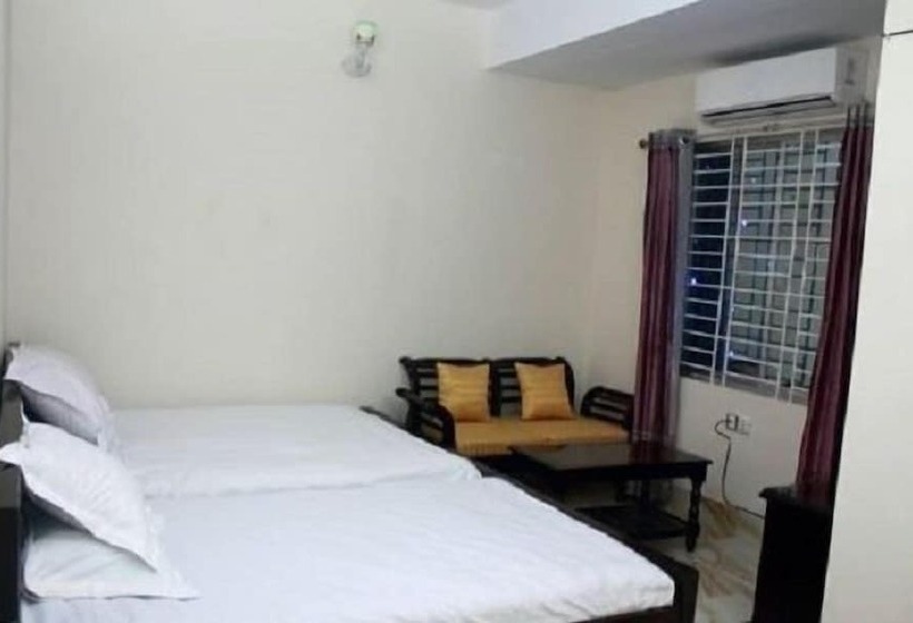 Отель Rodela International