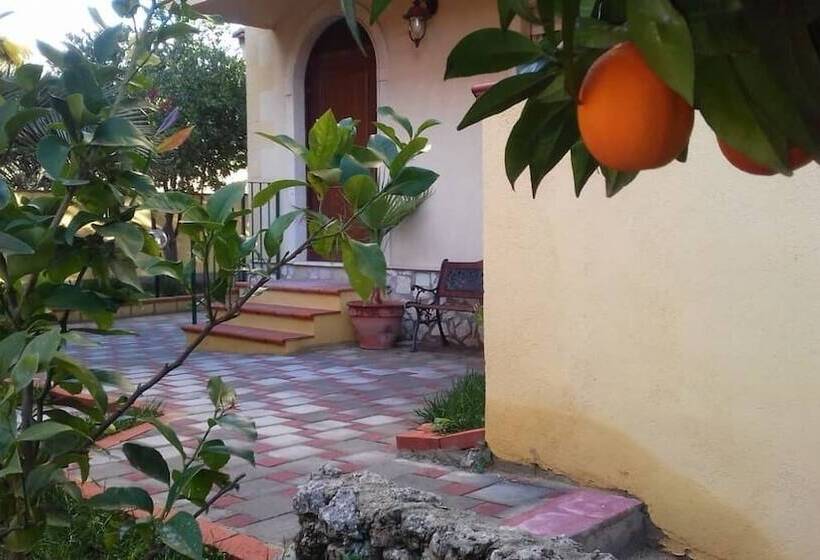 ホテル Villa Rahal