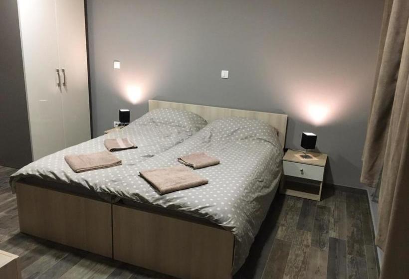 مُتل Apartments Our Place Sarajevo