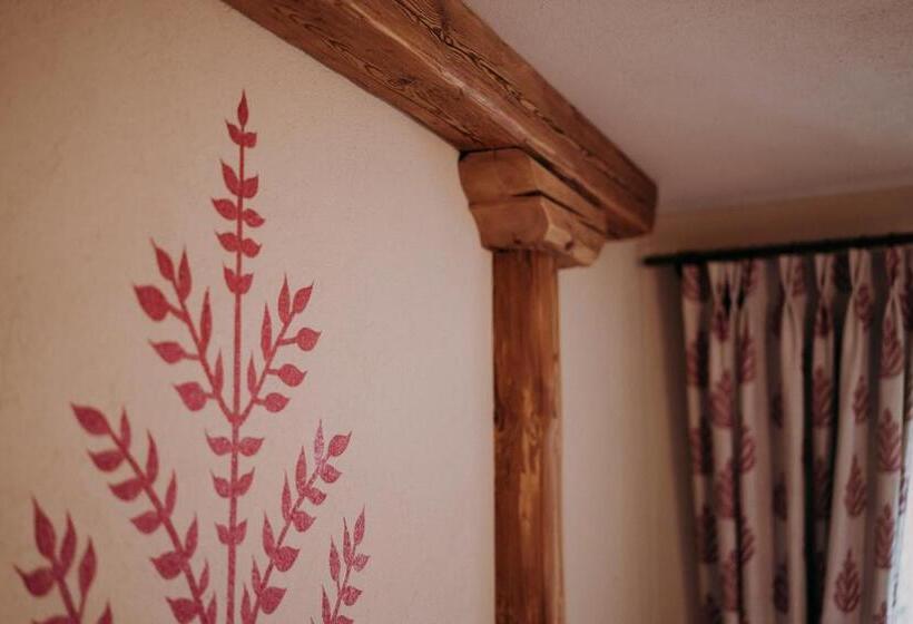 膳宿费 Au Coeur Du Village Chambres D Hôtes & Spa