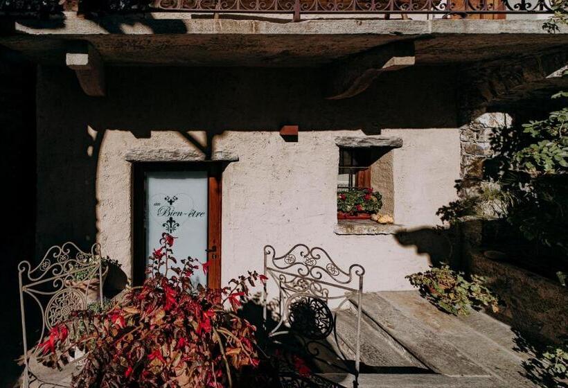 פנסיון Au Coeur Du Village Chambres D Hôtes & Spa