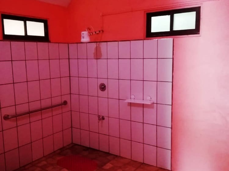 بنسيون Cabañas Las Orquideas