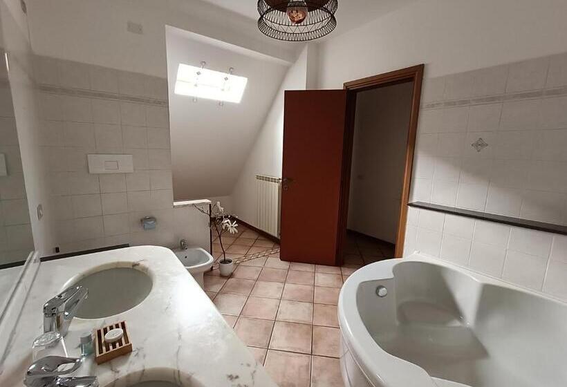 بنسيون Foresteria Sirio