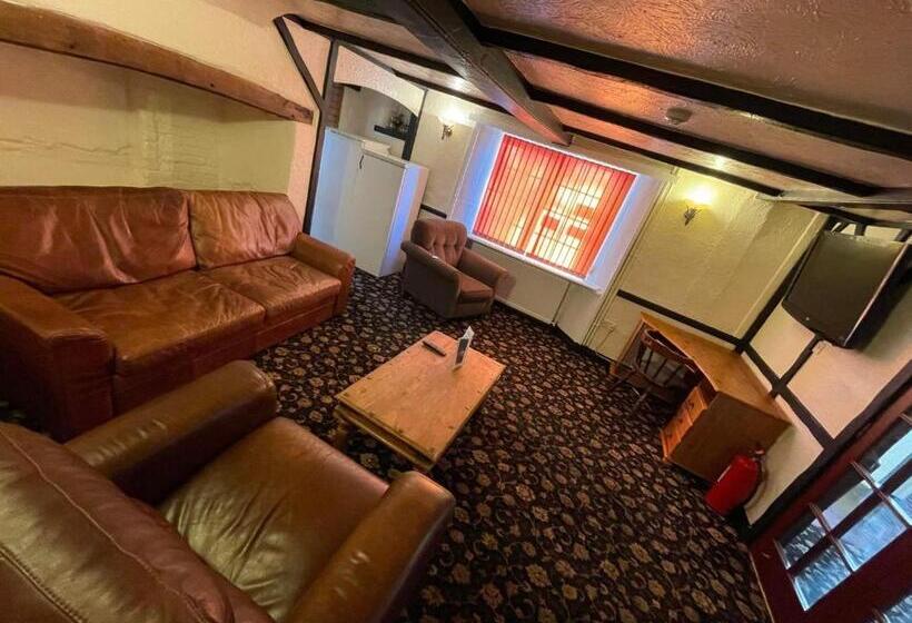 Пансион The Horse And Groom