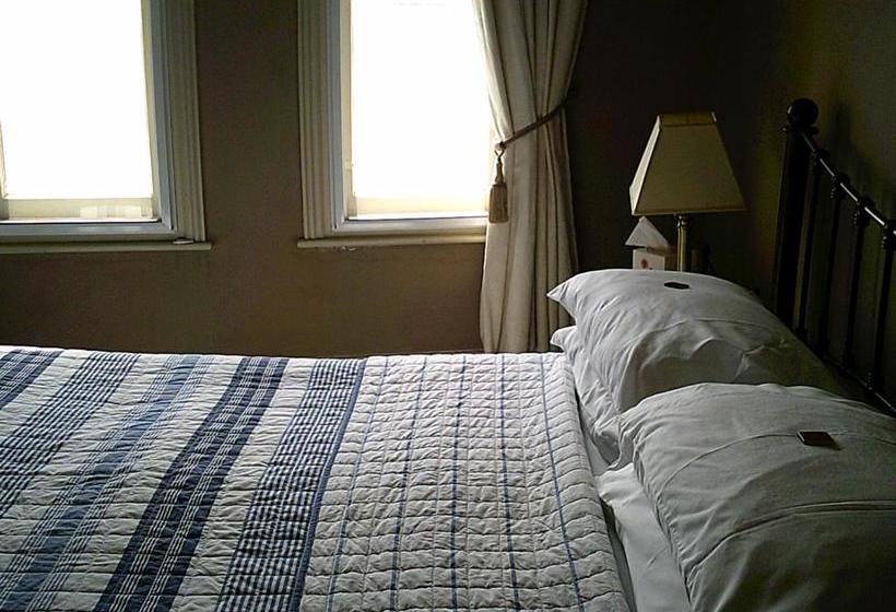 住宿加早餐  Regency House