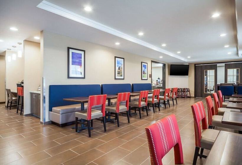 호텔 Comfort Inn & Suites North Platte I80