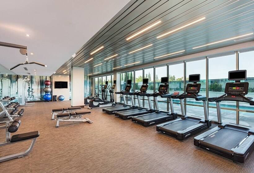 בית מלון כפרי Courtyard By Marriott Los Angeles Monterey Park